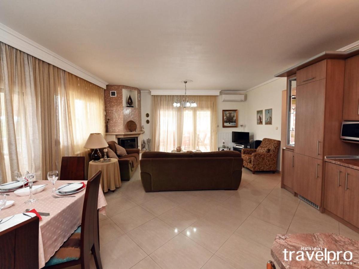 Villa Vangelis Nea Plagia Luaran gambar