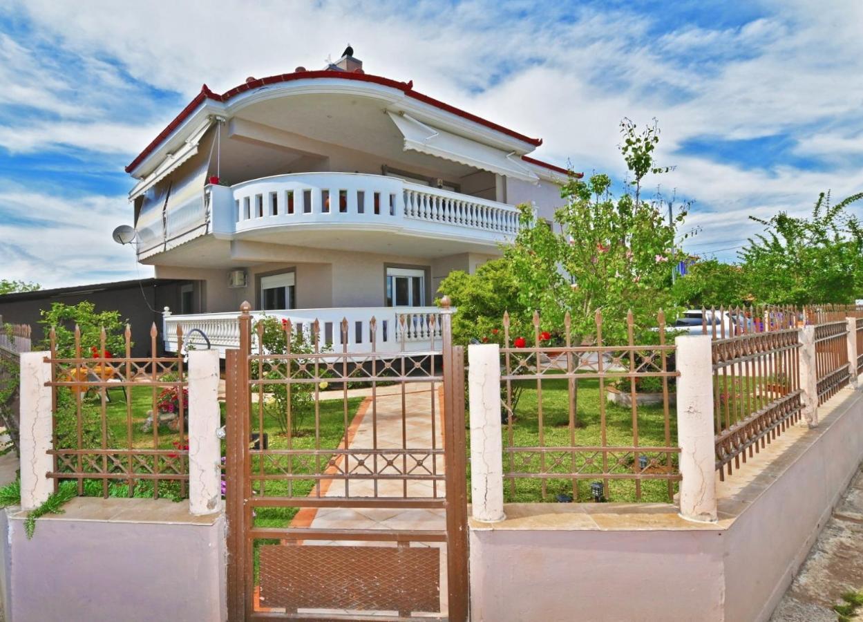 Villa Vangelis Nea Plagia Luaran gambar