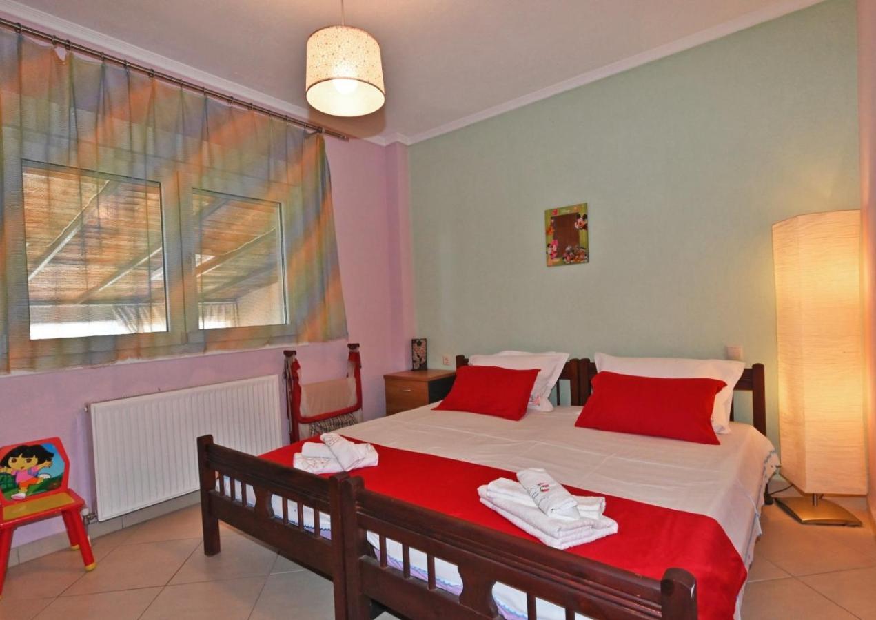 Villa Vangelis Nea Plagia Luaran gambar