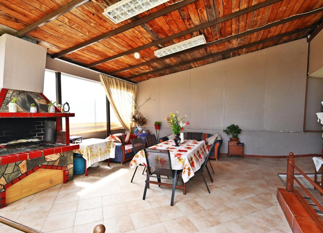 Villa Vangelis Nea Plagia Luaran gambar