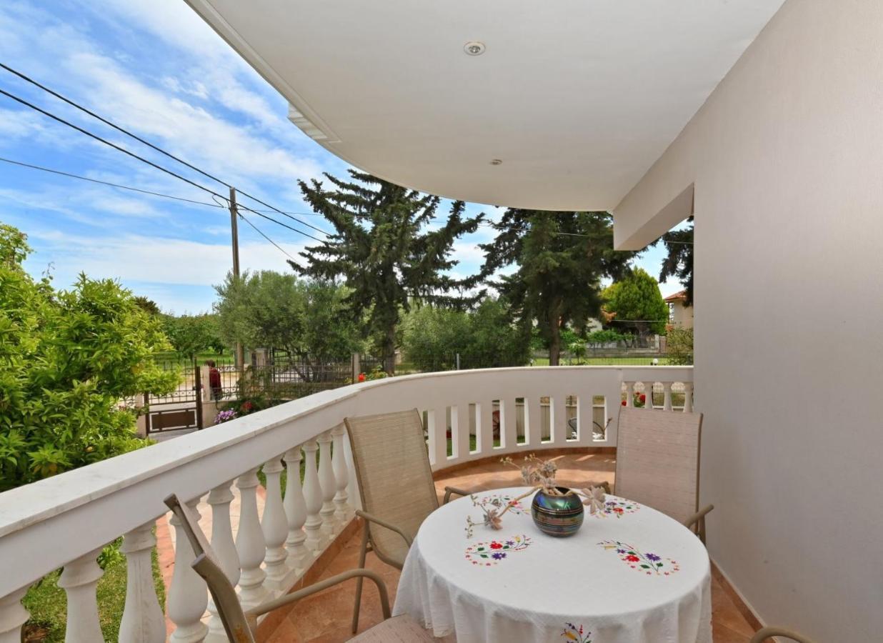 Villa Vangelis Nea Plagia Luaran gambar