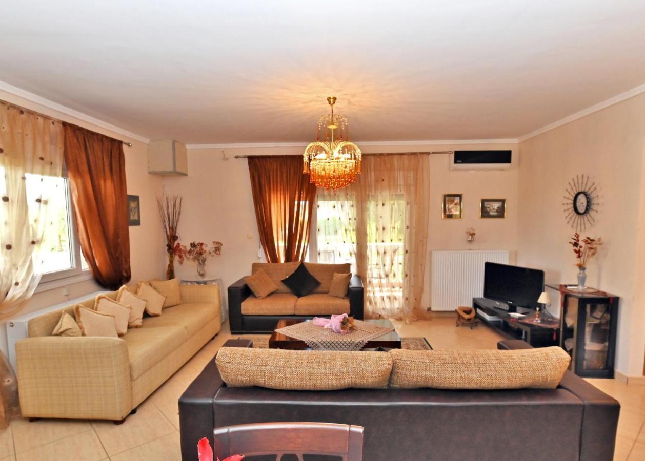 Villa Vangelis Nea Plagia Luaran gambar