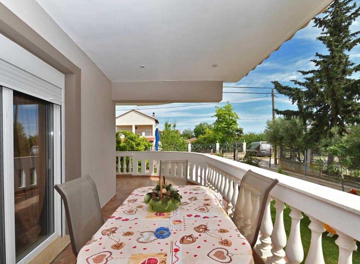 Villa Vangelis Nea Plagia Luaran gambar