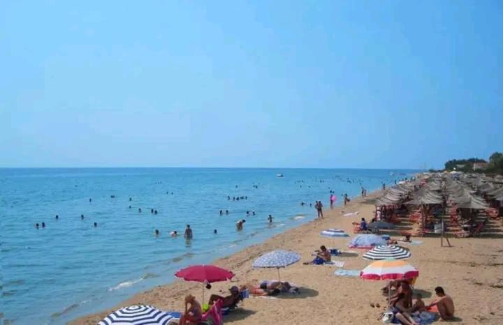 Villa Vangelis Nea Plagia Luaran gambar