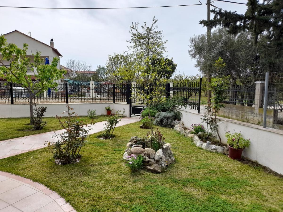 Villa Vangelis Nea Plagia Luaran gambar